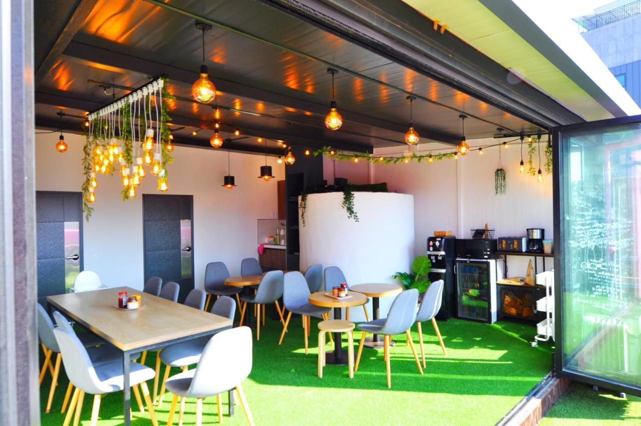 Oyo Hostel Dongdaemun1 Сеул Екстериор снимка