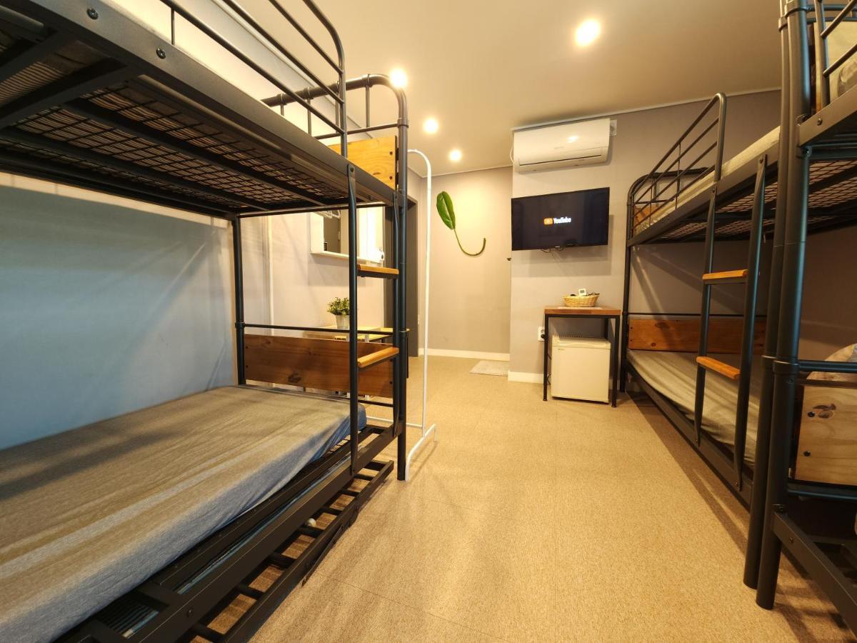 Oyo Hostel Dongdaemun1 Сеул Екстериор снимка