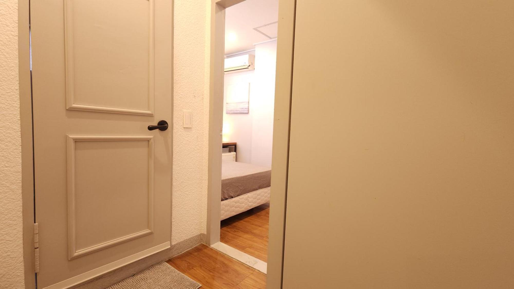 Oyo Hostel Dongdaemun1 Сеул Екстериор снимка